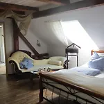 アパート Maerchenpension Rotkaeppchen Und Der Wolf Großwaltersdorf