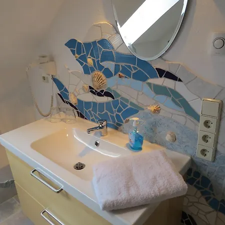 Apartamento Maerchenpension Rotkaeppchen Und Der Wolf Grosswaltersdorf