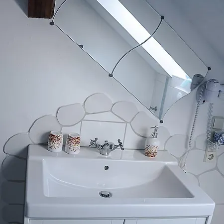 Apartamento Maerchenpension Rotkaeppchen Und Der Wolf *