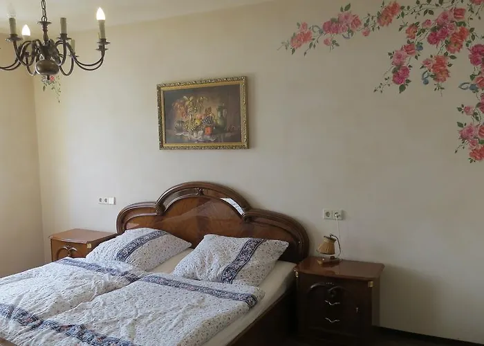 Maerchenpension Rotkaeppchen Und Der Wolf