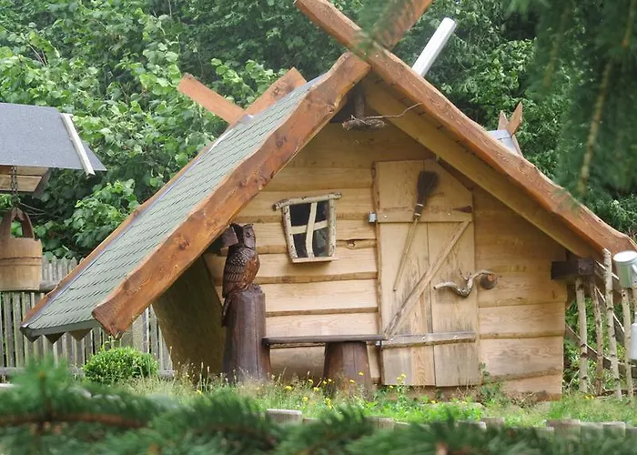 Apartment Maerchenpension Rotkaeppchen Und Der Wolf Grosswaltersdorf