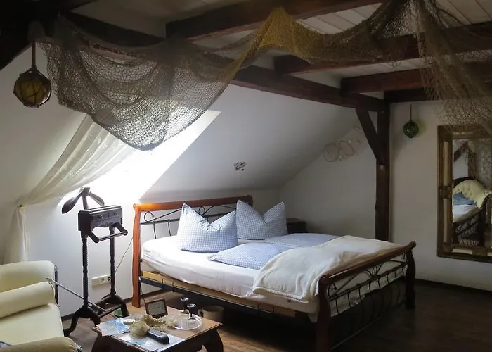 Apartment Maerchenpension Rotkaeppchen Und Der Wolf Grosswaltersdorf