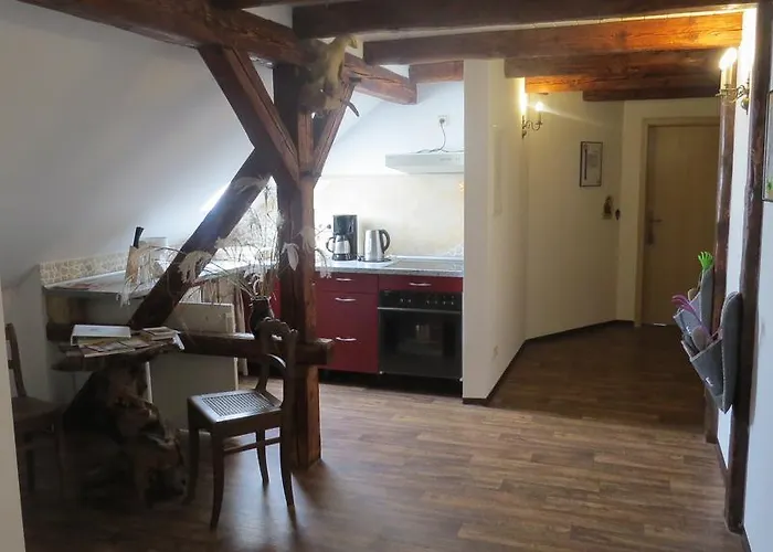 Apartment Maerchenpension Rotkaeppchen Und Der Wolf *