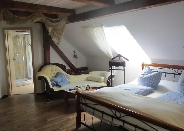 Apartment Maerchenpension Rotkaeppchen Und Der Wolf Grosswaltersdorf